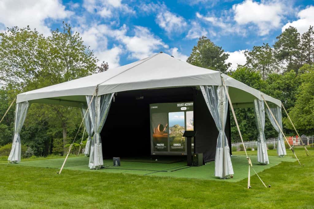 AZ1A7035-blue-sky-clouds